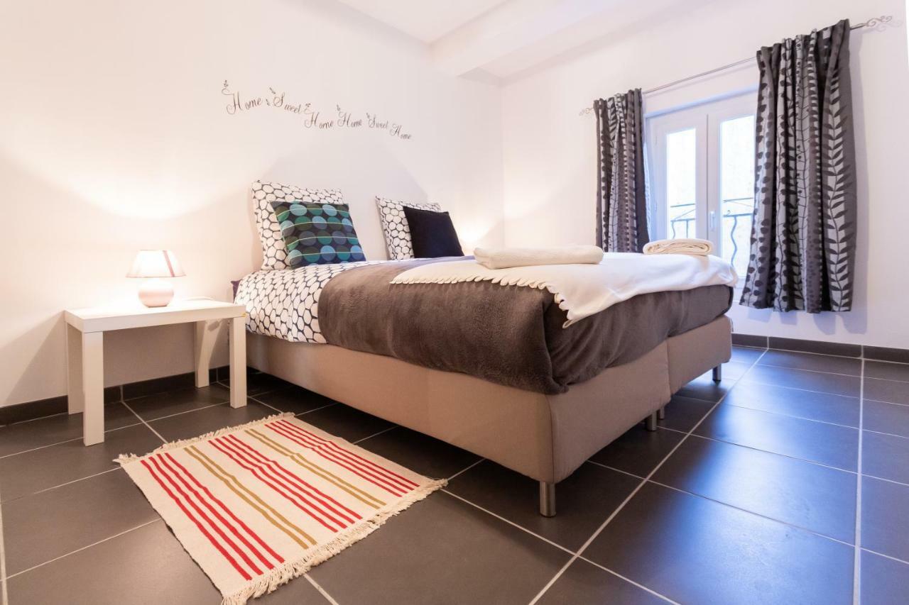 Appartement En Plein Centre Ville Apt Exterior photo